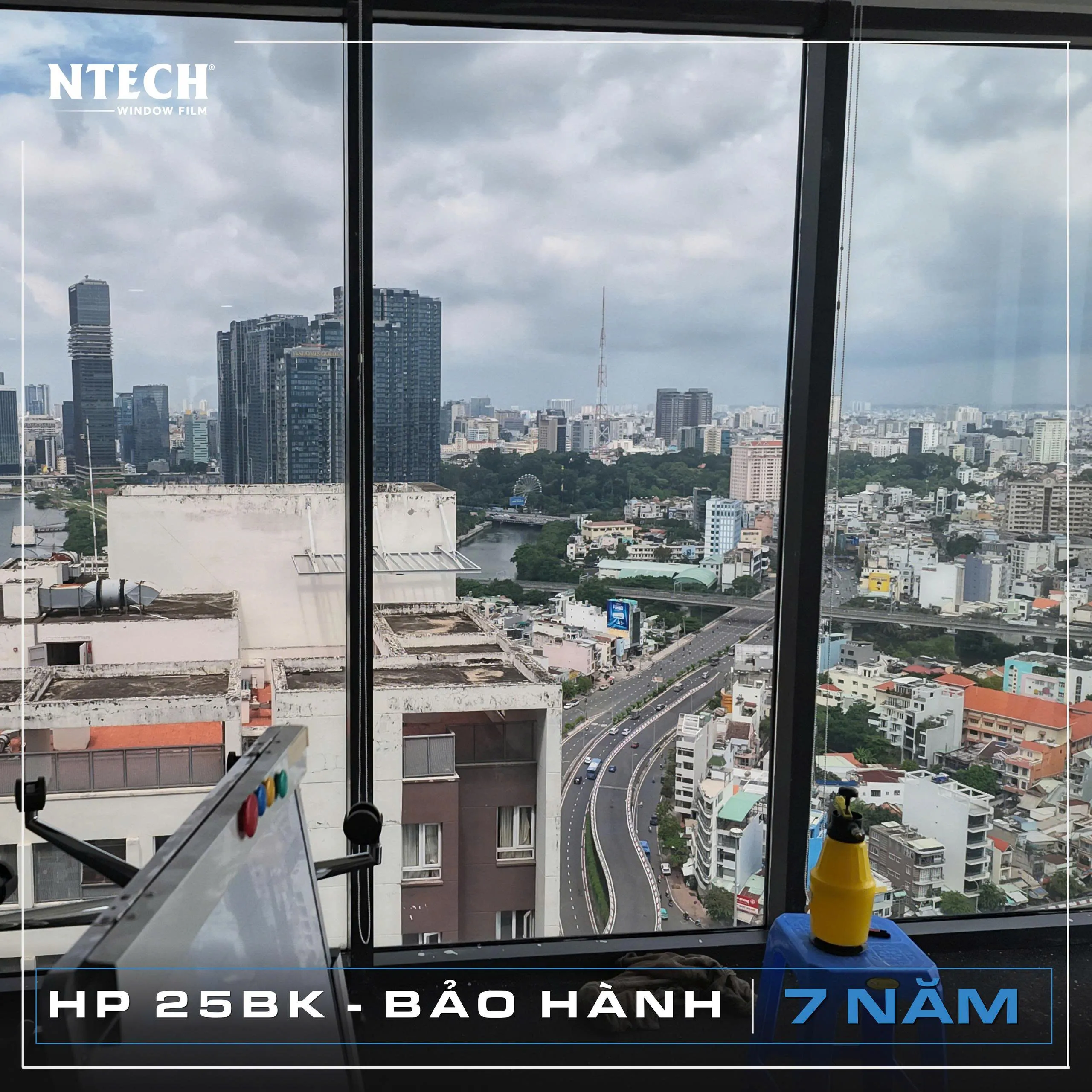 Hình ảnh dự án thi công thực tế mã phim cách nhiệt NTECH HP 25BK tại Opal Tower