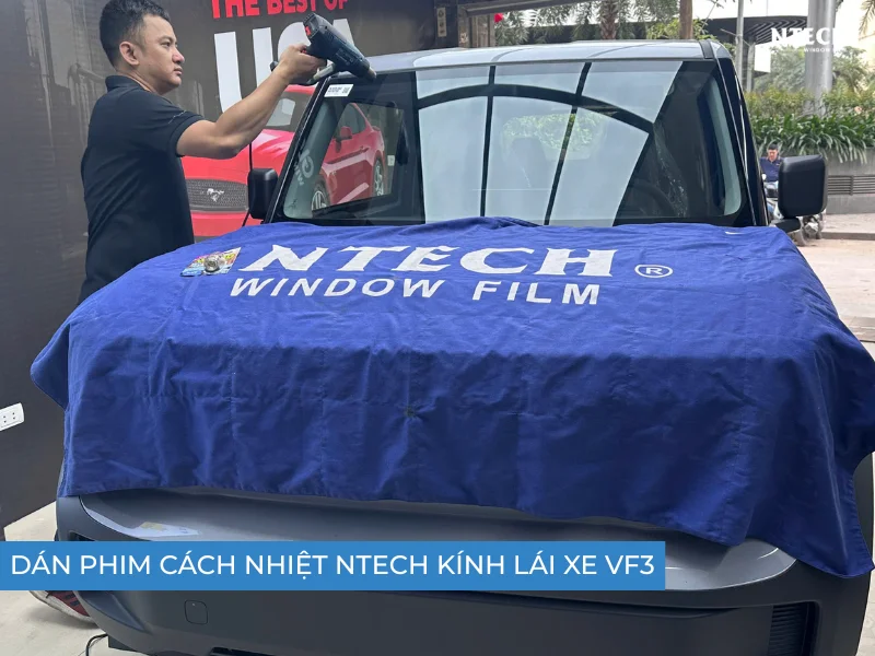 Dán phim cách nhiệt NTECH cho kính lái VF3