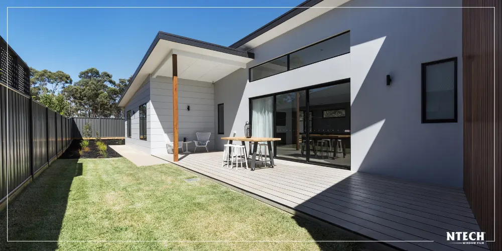 Dịch vụ dán phim cách nhiệt chống nóng cho nhà hướng Tây