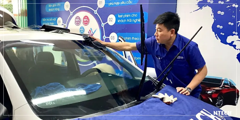 Cách hạ nhiệt cho ô tô trời nắng hiệu quả