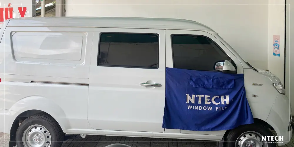 Dán phim cách nhiệt xe tải giá tốt