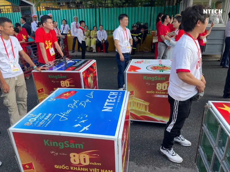 Hình ảnh lồng bồ câu có tên NTECH 