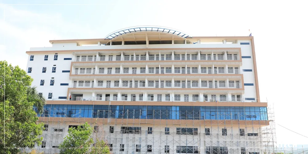 Dự án dán phim cách nhiệt tại bệnh viện Đăk Nông