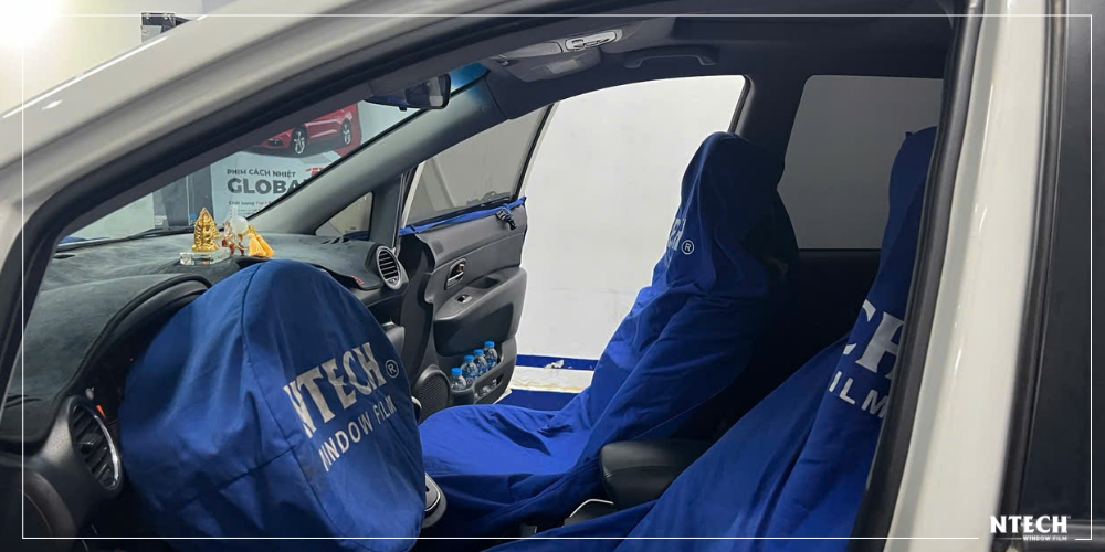 Lợi ích khi dán phim cách nhiệt trong suốt NTECH cho ô tô