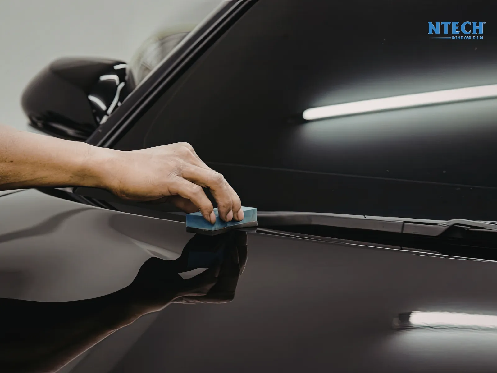Phim cách nhiệt chống chói là gì?