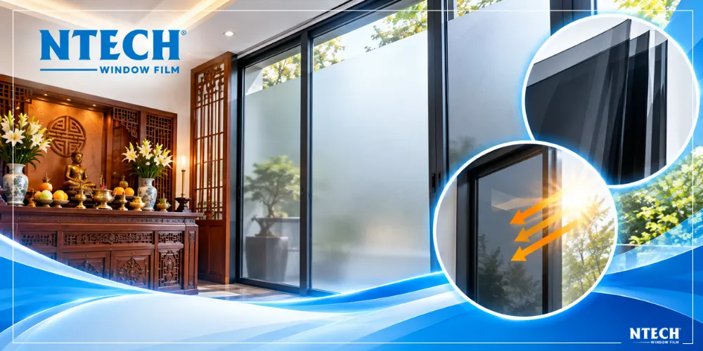 Giấy dán cửa kính phòng thờ chuẩn phong thủy tạo sự trang nghiêm và riêng tư