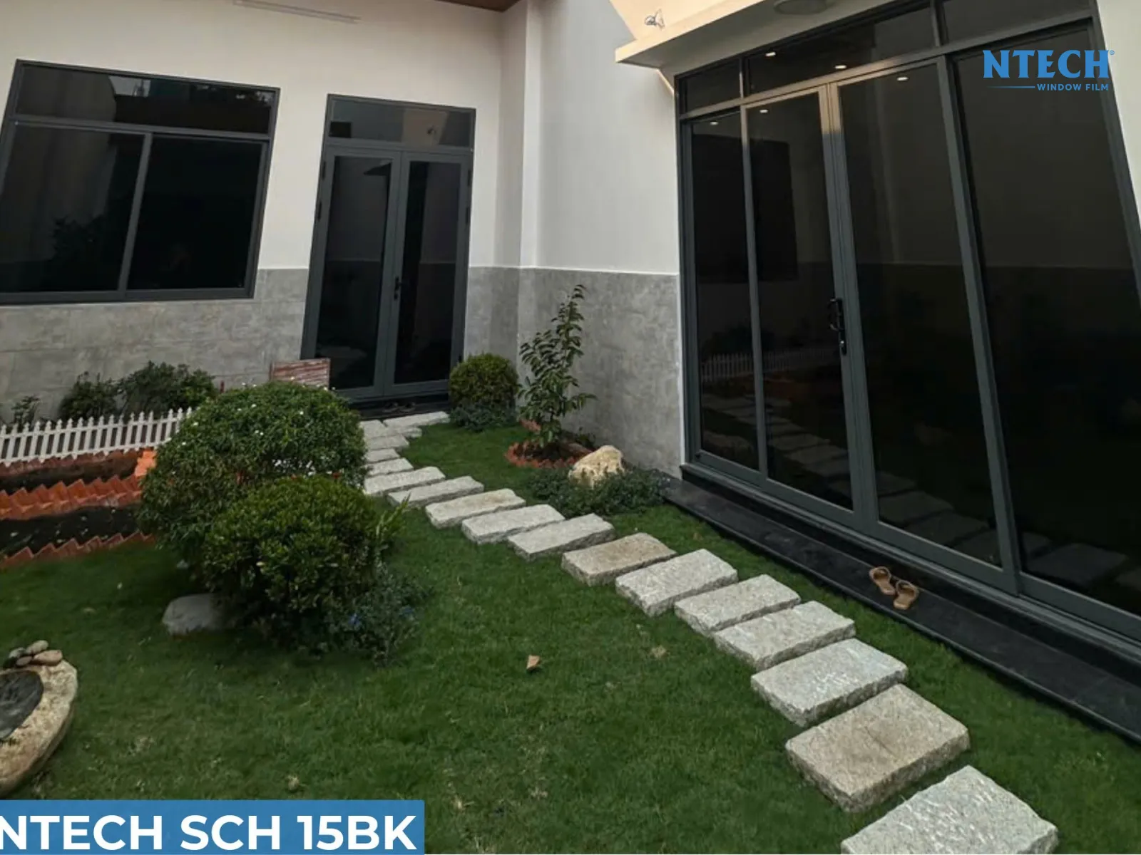 Phim cách nhiệt NTECH SCH 15BK — Dòng phim tối màu riêng tư | Phim cách nhiệt dán kính cửa sổ nhà và xe ô tô | Top 5 mã film NTECH hàng đầu