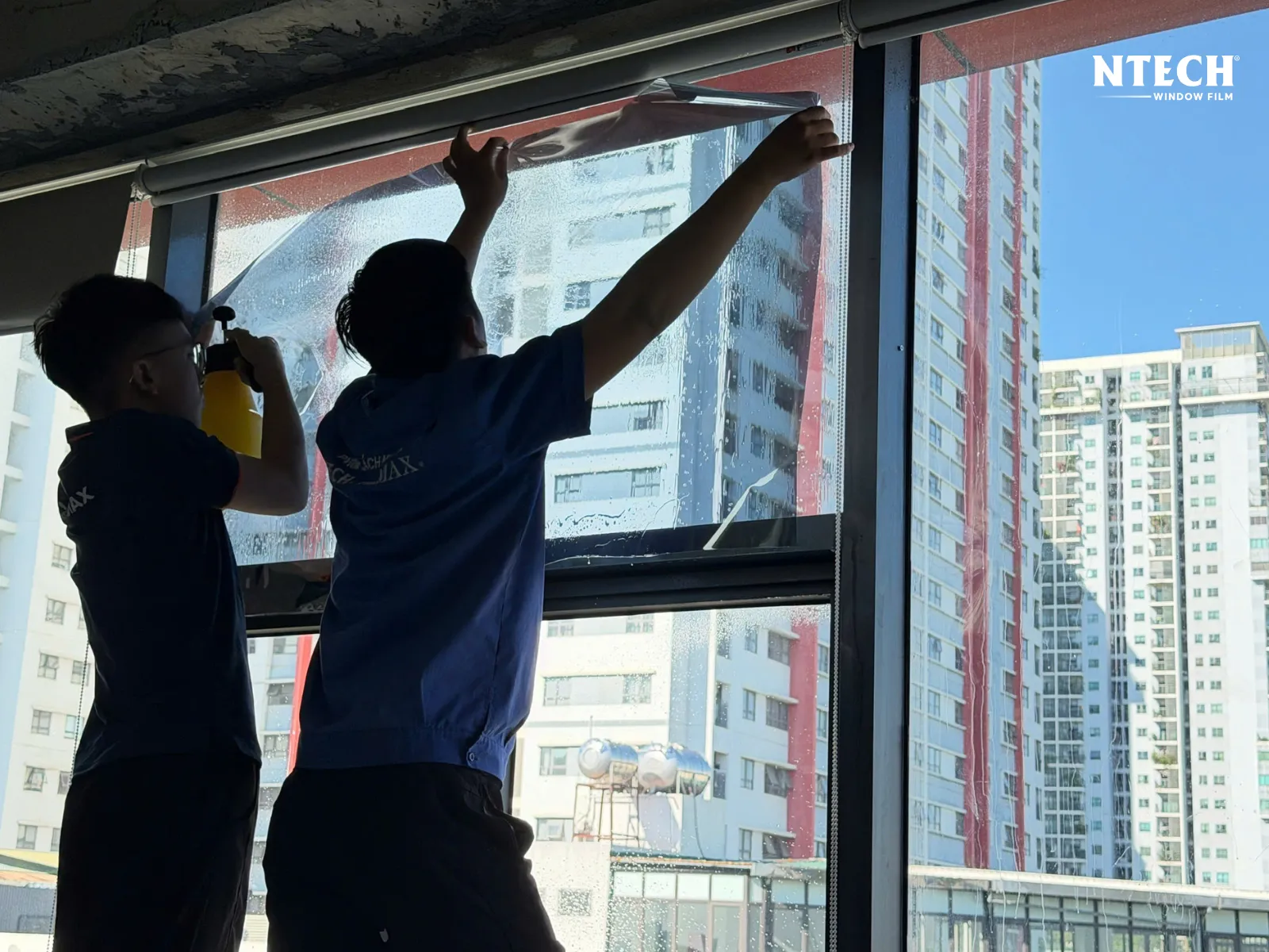 Thông tin liên hệ tư vấn và thi công dán kính phản quang NTECH