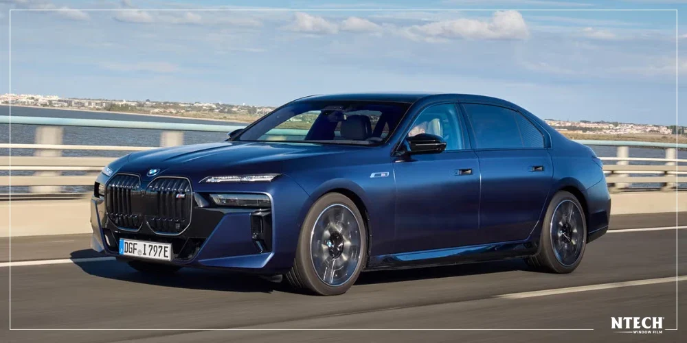 Dán phim cách nhiệt NTECH cho xe BMW i7 giá mới